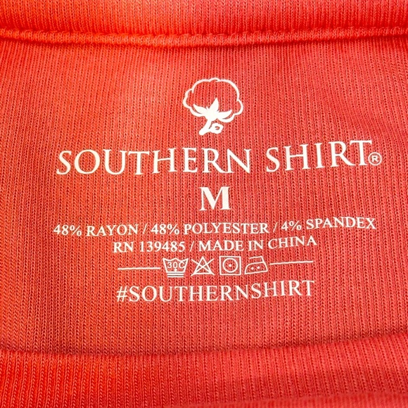 Southern Shirt Coral Knot-Front Tee‎ – Size Medium NWT - Picture 7 of 11